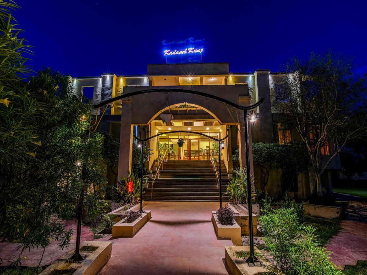 Pride Kadamb Kunj Resort Бхаратпур Экстерьер фото