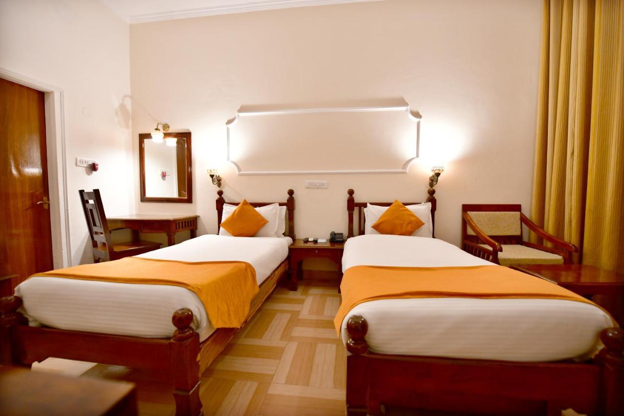 Pride Kadamb Kunj Resort Бхаратпур Экстерьер фото
