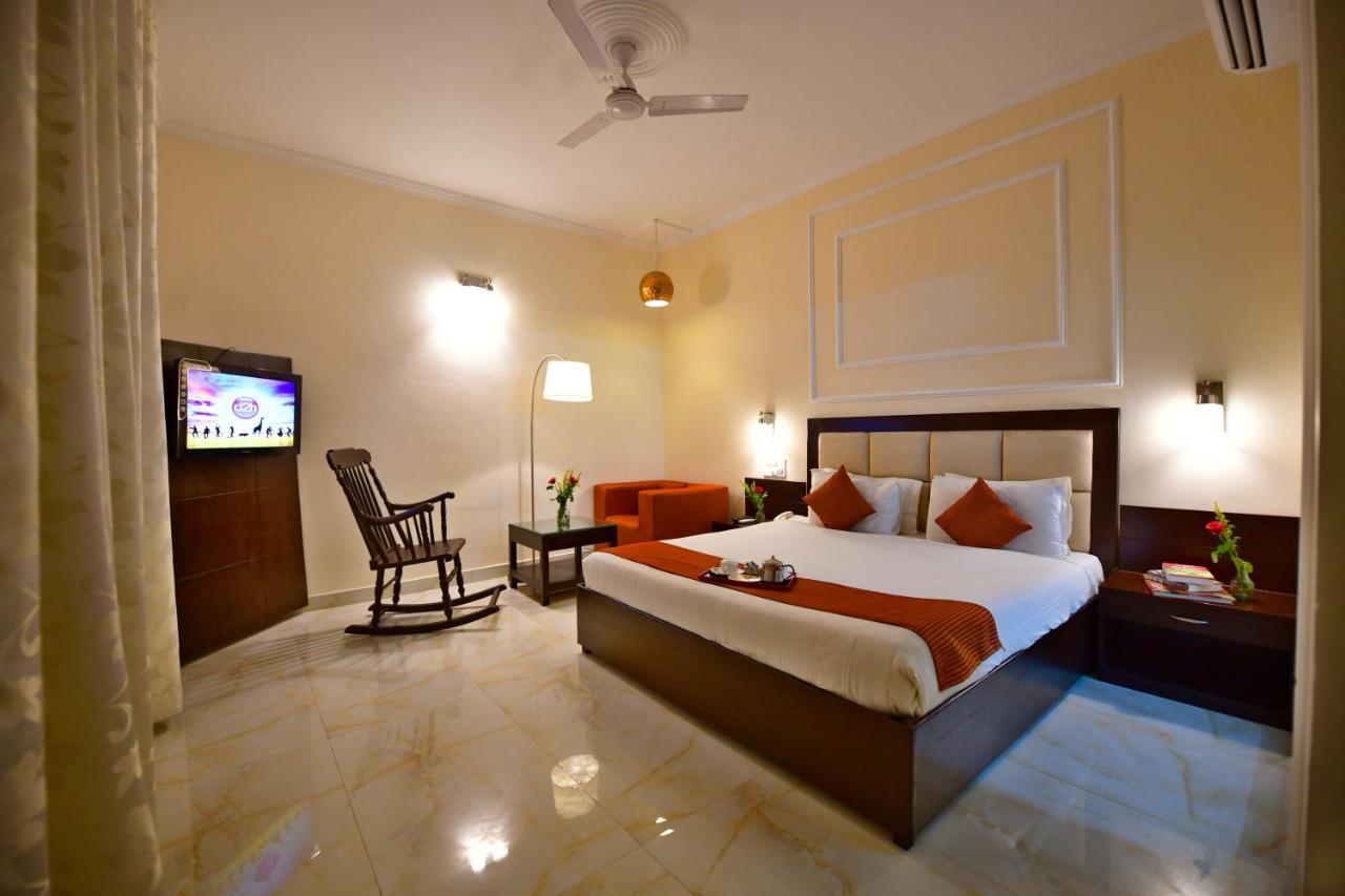 Pride Kadamb Kunj Resort Бхаратпур Экстерьер фото