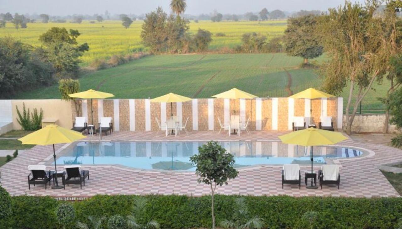 Pride Kadamb Kunj Resort Бхаратпур Экстерьер фото