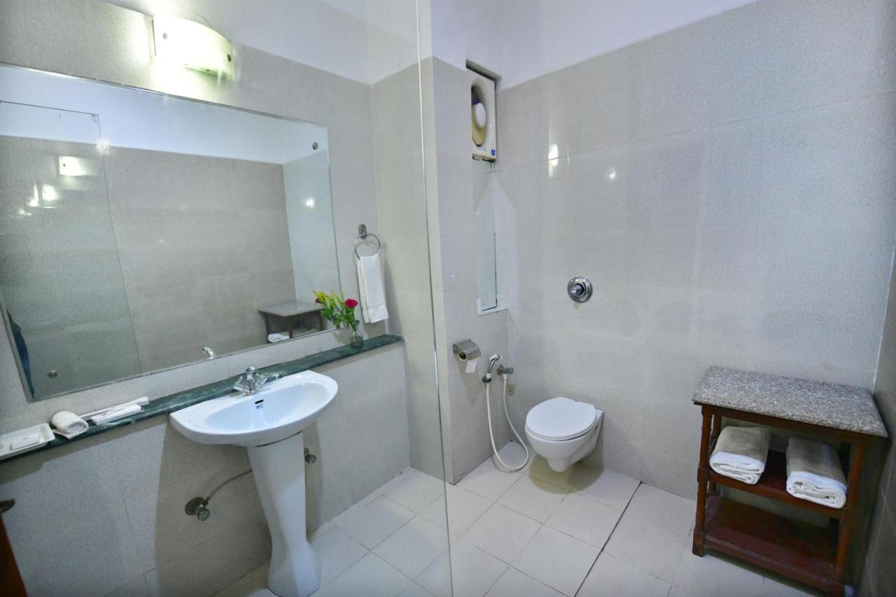 Pride Kadamb Kunj Resort Бхаратпур Экстерьер фото
