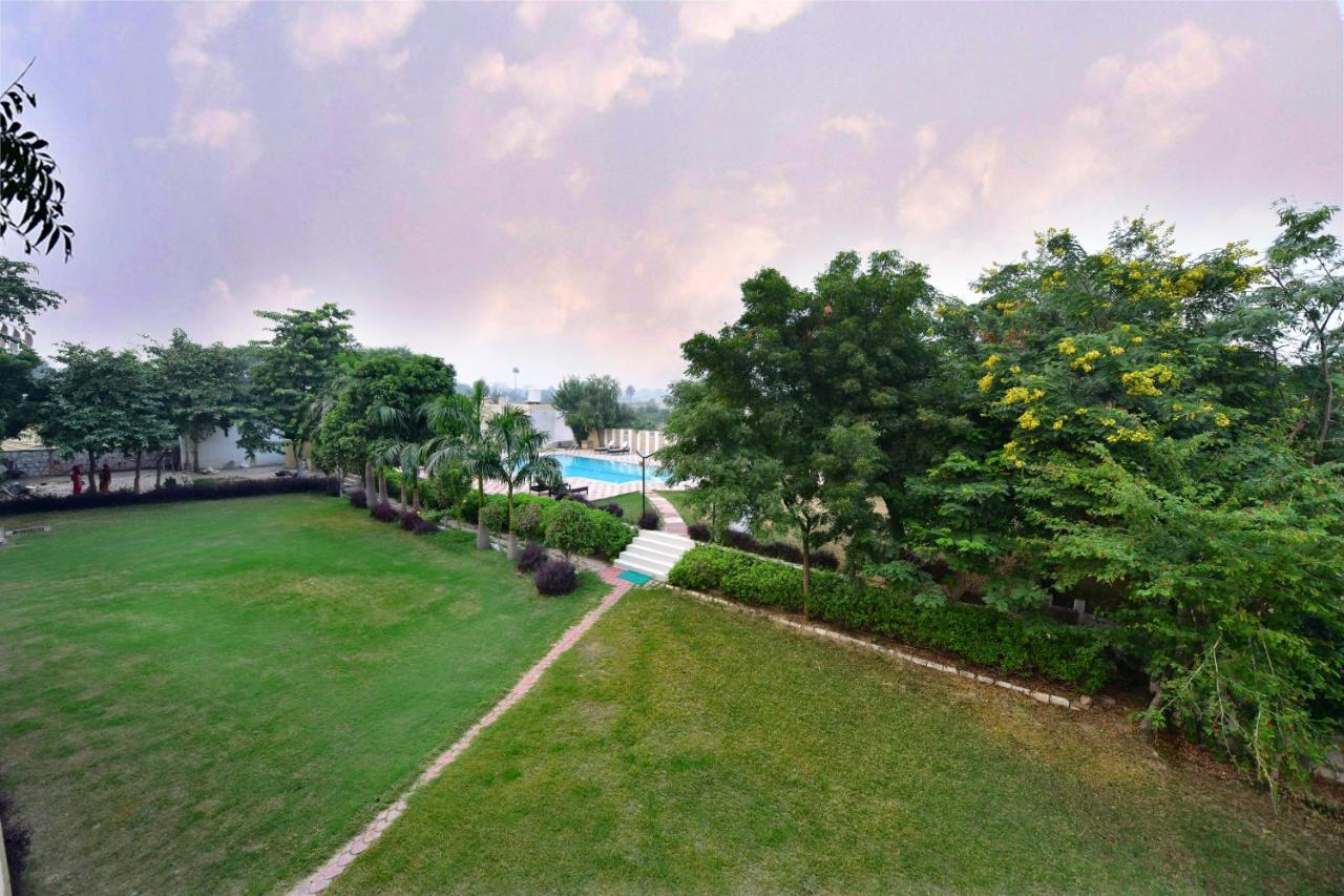 Pride Kadamb Kunj Resort Бхаратпур Экстерьер фото