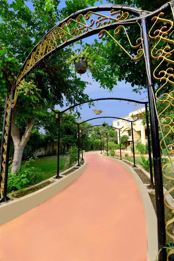 Pride Kadamb Kunj Resort Бхаратпур Экстерьер фото