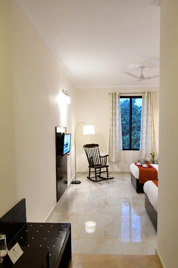 Pride Kadamb Kunj Resort Бхаратпур Экстерьер фото