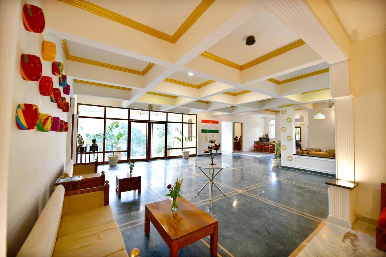 Pride Kadamb Kunj Resort Бхаратпур Экстерьер фото